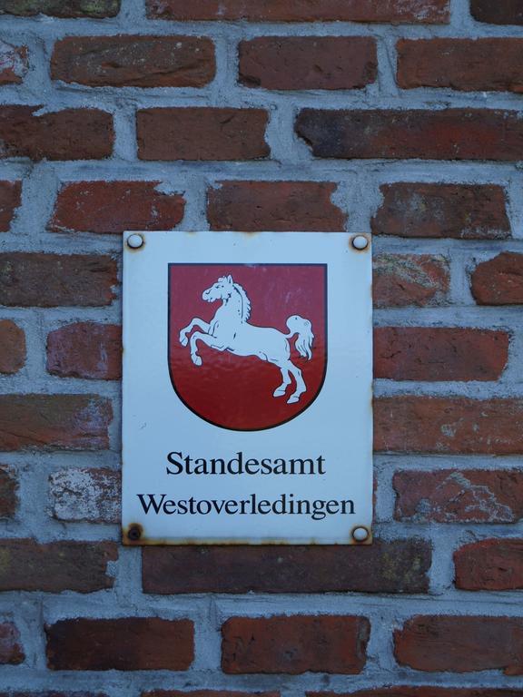 Отель Gasthuus Ulenhoff Westoverledingen Экстерьер фото